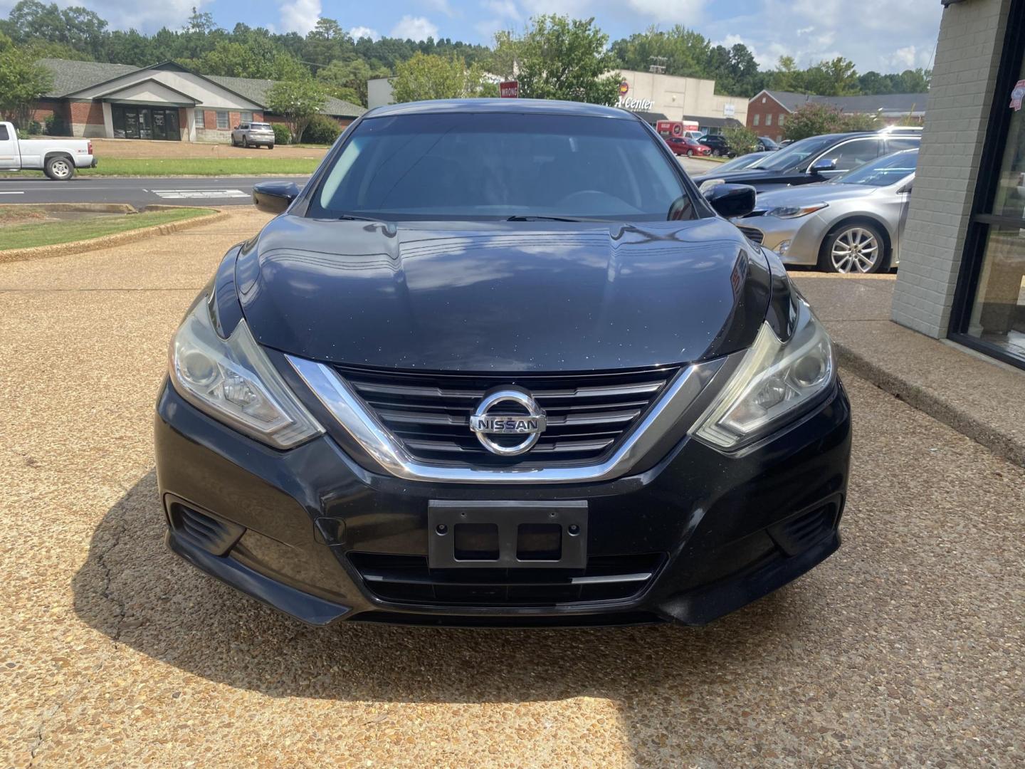 2017 BLACK NISSAN ALTIMA 2.5; 2.5 S; 2 (1N4AL3APXHN) , located at 922 W. Beacon St., Philadelphia, MS, 39350, (601) 650-3675, 32.770447, -89.127151 - Photo#1