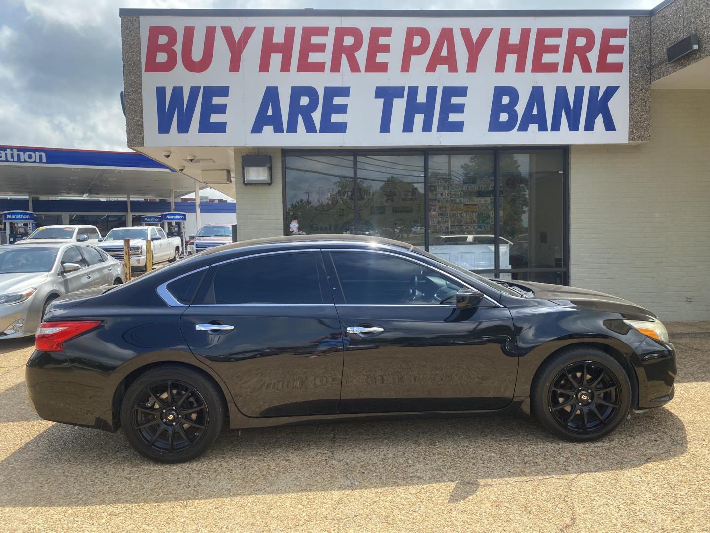 2017 BLACK NISSAN ALTIMA 2.5; 2.5 S; 2 (1N4AL3APXHN) , located at 922 W. Beacon St., Philadelphia, MS, 39350, (601) 650-3675, 32.770447, -89.127151 - Photo#6