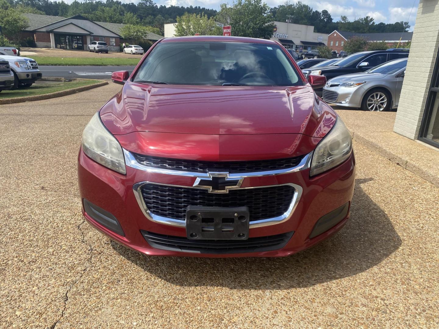 2014 RED CHEVROLET MALIBU 1LT (1G11C5SL6EF) , located at 922 W. Beacon St., Philadelphia, MS, 39350, (601) 650-3675, 32.770447, -89.127151 - Photo#1