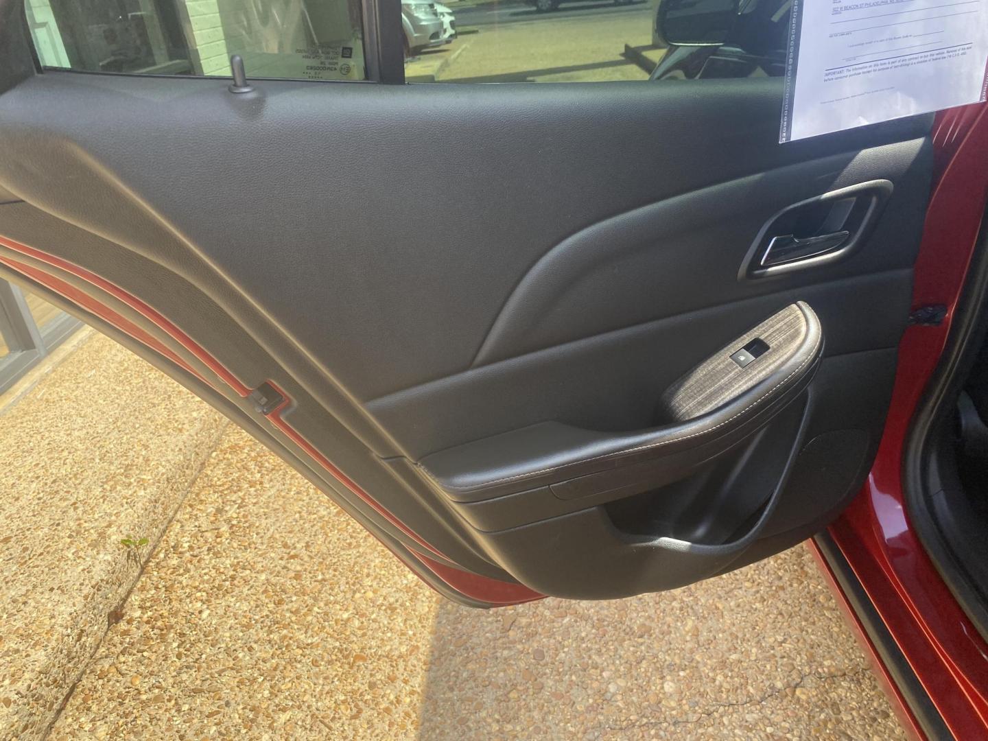 2014 RED CHEVROLET MALIBU 1LT (1G11C5SL6EF) , located at 922 W. Beacon St., Philadelphia, MS, 39350, (601) 650-3675, 32.770447, -89.127151 - Photo#12