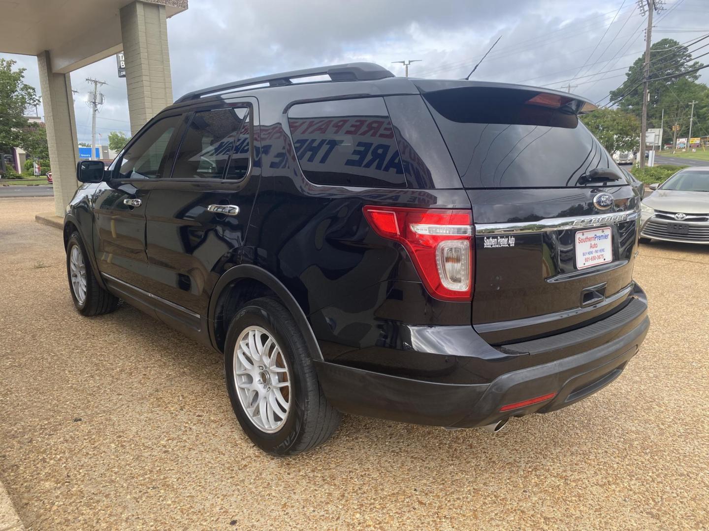 2013 BLACK FORD EXPLORER BASE (1FM5K7B8XDG) , located at 922 W. Beacon St., Philadelphia, MS, 39350, (601) 650-3675, 32.770447, -89.127151 - Photo#3