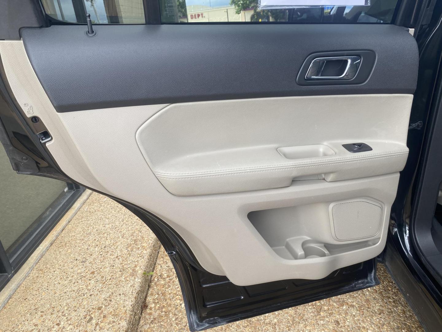 2013 BLACK FORD EXPLORER BASE (1FM5K7B8XDG) , located at 922 W. Beacon St., Philadelphia, MS, 39350, (601) 650-3675, 32.770447, -89.127151 - Photo#12