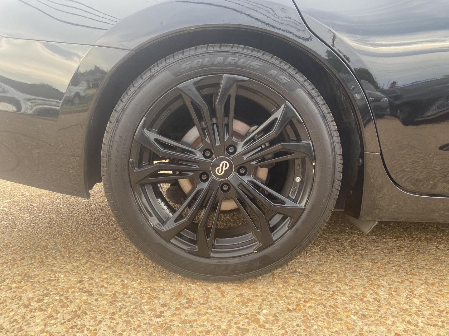 2018 BLACK NISSAN ALTIMA SV (1N4AL3APXJC) , located at 922 W. Beacon St., Philadelphia, MS, 39350, (601) 650-3675, 32.770447, -89.127151 - Photo#7