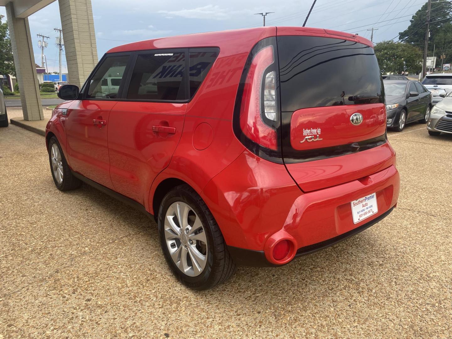 2016 RED KIA SOUL ! (EXCLAIM) (KNDJX3A51G7) , located at 922 W. Beacon St., Philadelphia, MS, 39350, (601) 650-3675, 32.770447, -89.127151 - Photo#3