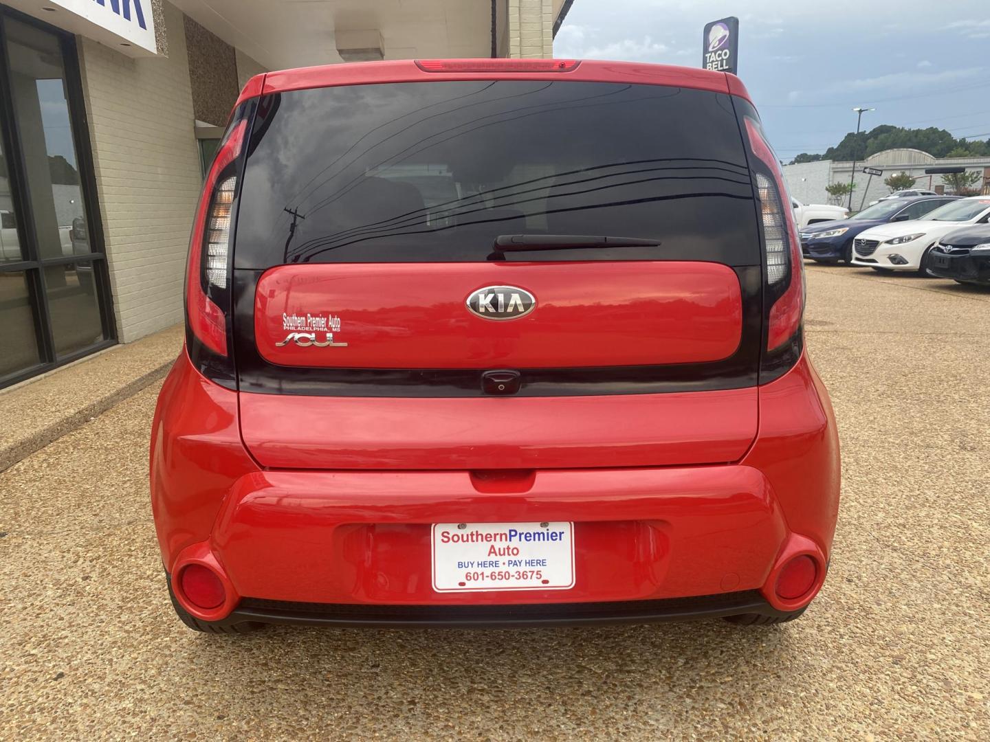 2016 RED KIA SOUL ! (EXCLAIM) (KNDJX3A51G7) , located at 922 W. Beacon St., Philadelphia, MS, 39350, (601) 650-3675, 32.770447, -89.127151 - Photo#4