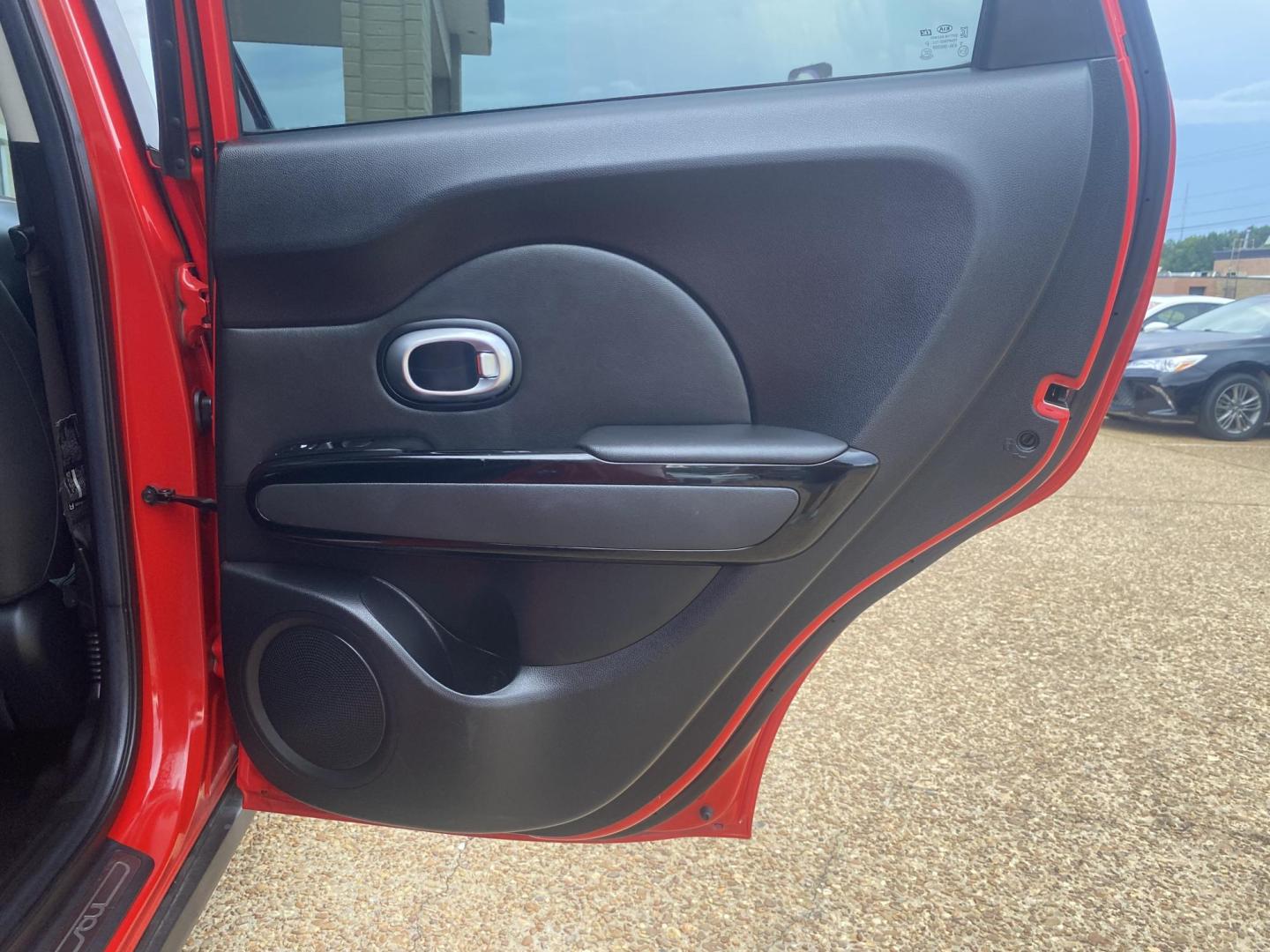 2016 RED KIA SOUL ! (EXCLAIM) (KNDJX3A51G7) , located at 922 W. Beacon St., Philadelphia, MS, 39350, (601) 650-3675, 32.770447, -89.127151 - Photo#15