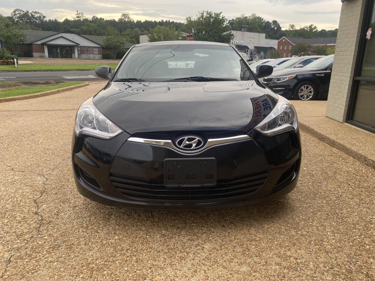 2016 BLACK HYUNDAI VELOSTER BASE (KMHTC6AD7GU) , located at 922 W. Beacon St., Philadelphia, MS, 39350, (601) 650-3675, 32.770447, -89.127151 - Photo#1
