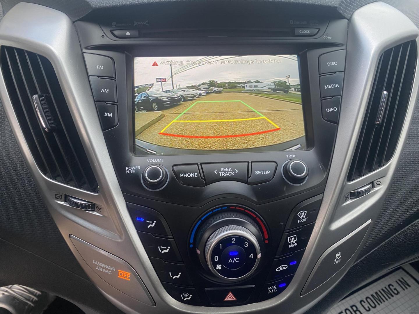 2016 BLACK HYUNDAI VELOSTER BASE (KMHTC6AD7GU) , located at 922 W. Beacon St., Philadelphia, MS, 39350, (601) 650-3675, 32.770447, -89.127151 - Photo#16