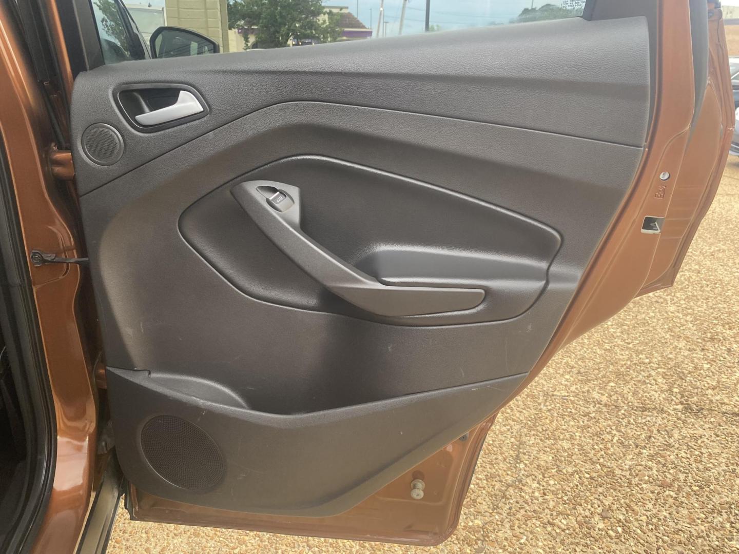 2017 ORANGE FORD ESCAPE SE (1FMCU0GD9HU) , located at 922 W. Beacon St., Philadelphia, MS, 39350, (601) 650-3675, 32.770447, -89.127151 - Photo#15