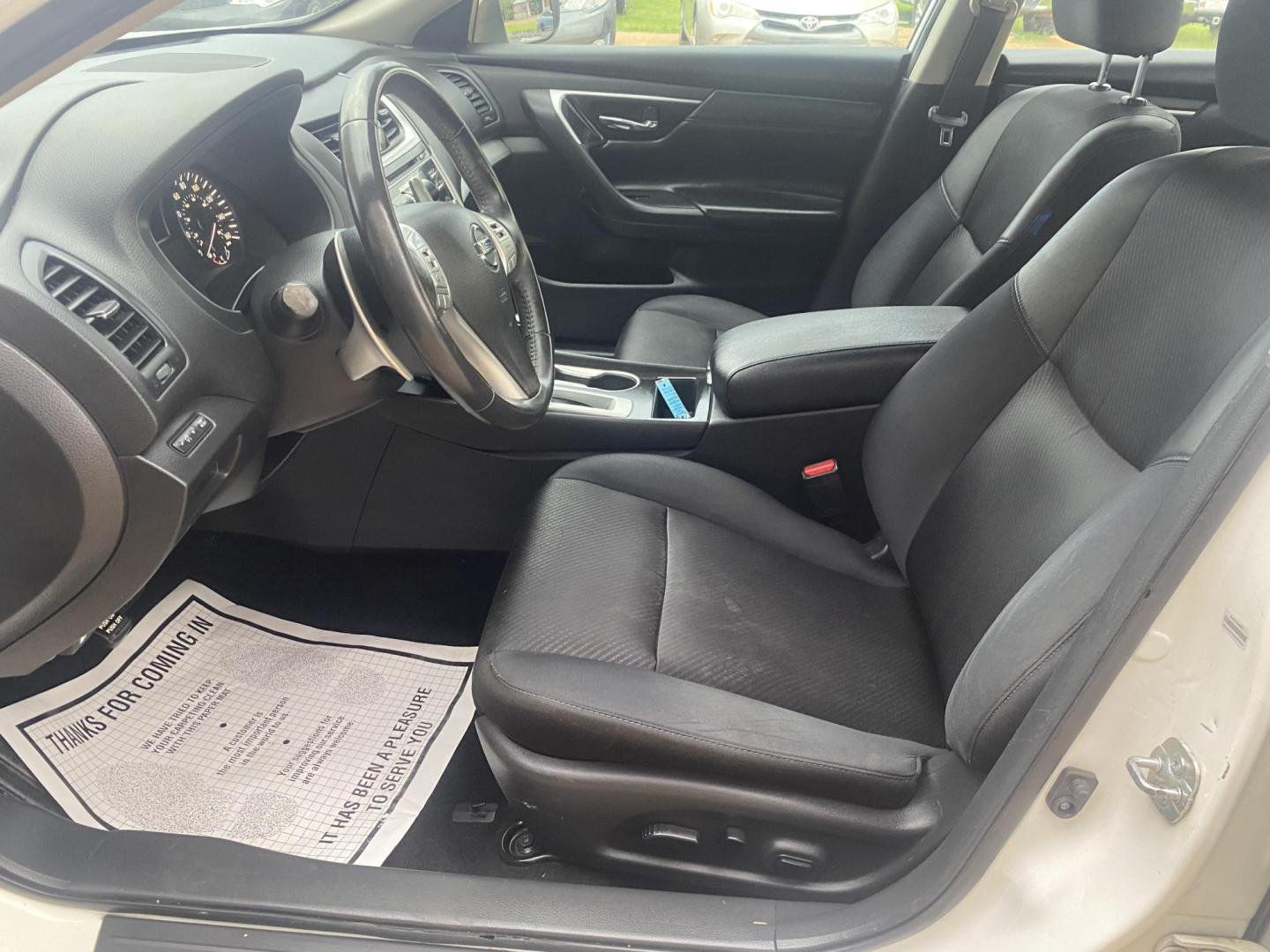 2017 WHITE NISSAN ALTIMA SR (1N4AL3AP9HC) , located at 922 W. Beacon St., Philadelphia, MS, 39350, (601) 650-3675, 32.770447, -89.127151 - Photo#9