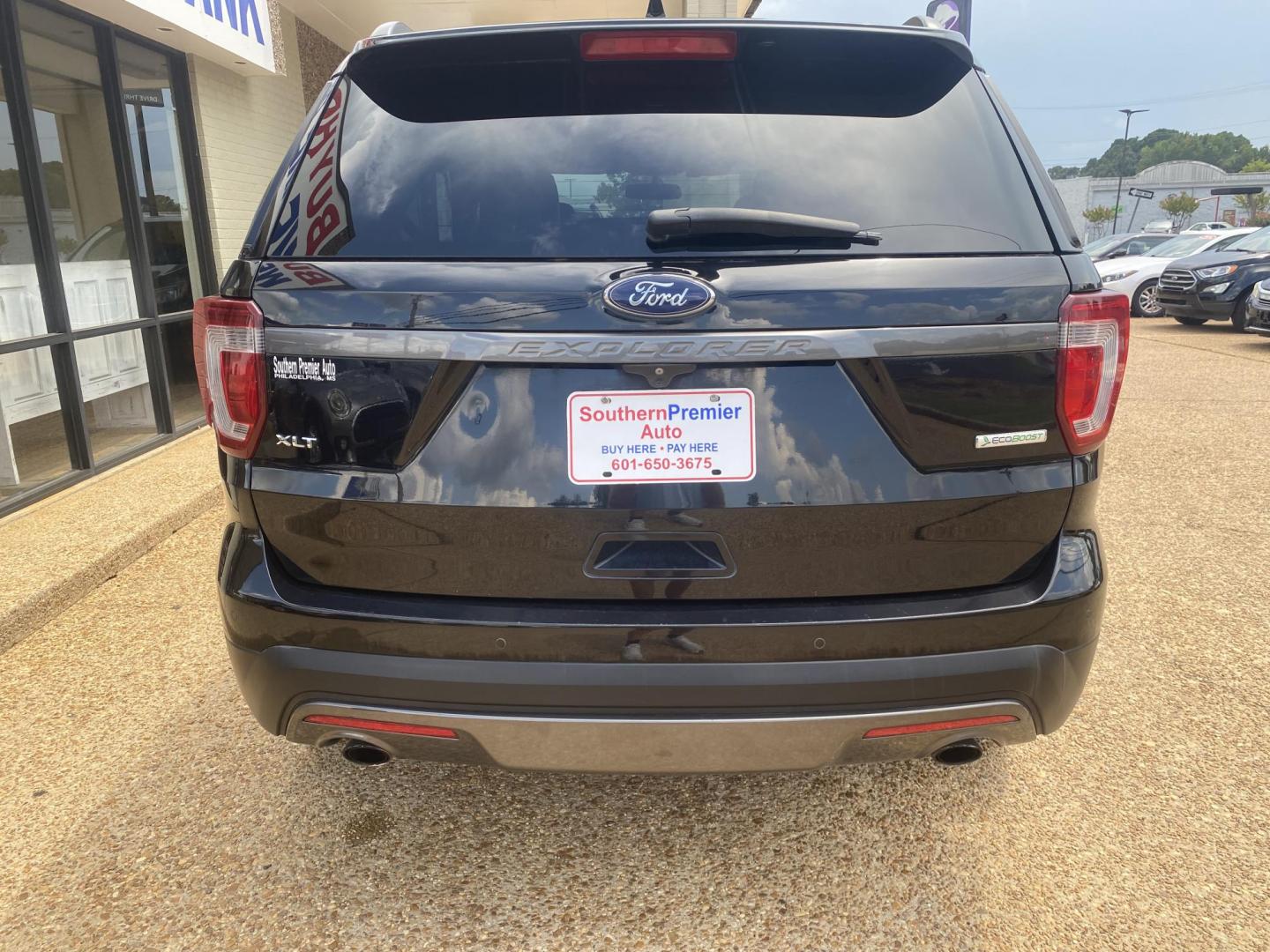 2017 BLACK FORD EXPLORER XLT (1FM5K7DH9HG) , located at 922 W. Beacon St., Philadelphia, MS, 39350, (601) 650-3675, 32.770447, -89.127151 - Photo#4