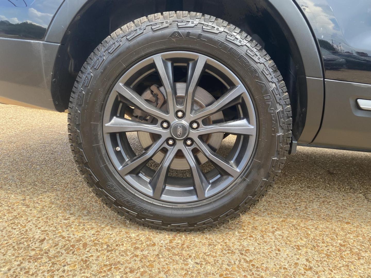 2017 BLACK FORD EXPLORER XLT (1FM5K7DH9HG) , located at 922 W. Beacon St., Philadelphia, MS, 39350, (601) 650-3675, 32.770447, -89.127151 - Photo#7