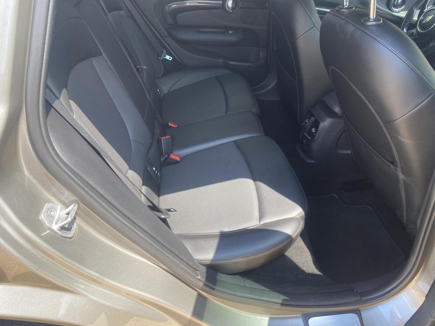 2016 SILVER MINI CLUBMAN COOPER (WMWLN5C56G2) , located at 922 W. Beacon St., Philadelphia, MS, 39350, (601) 650-3675, 32.770447, -89.127151 - Photo#14