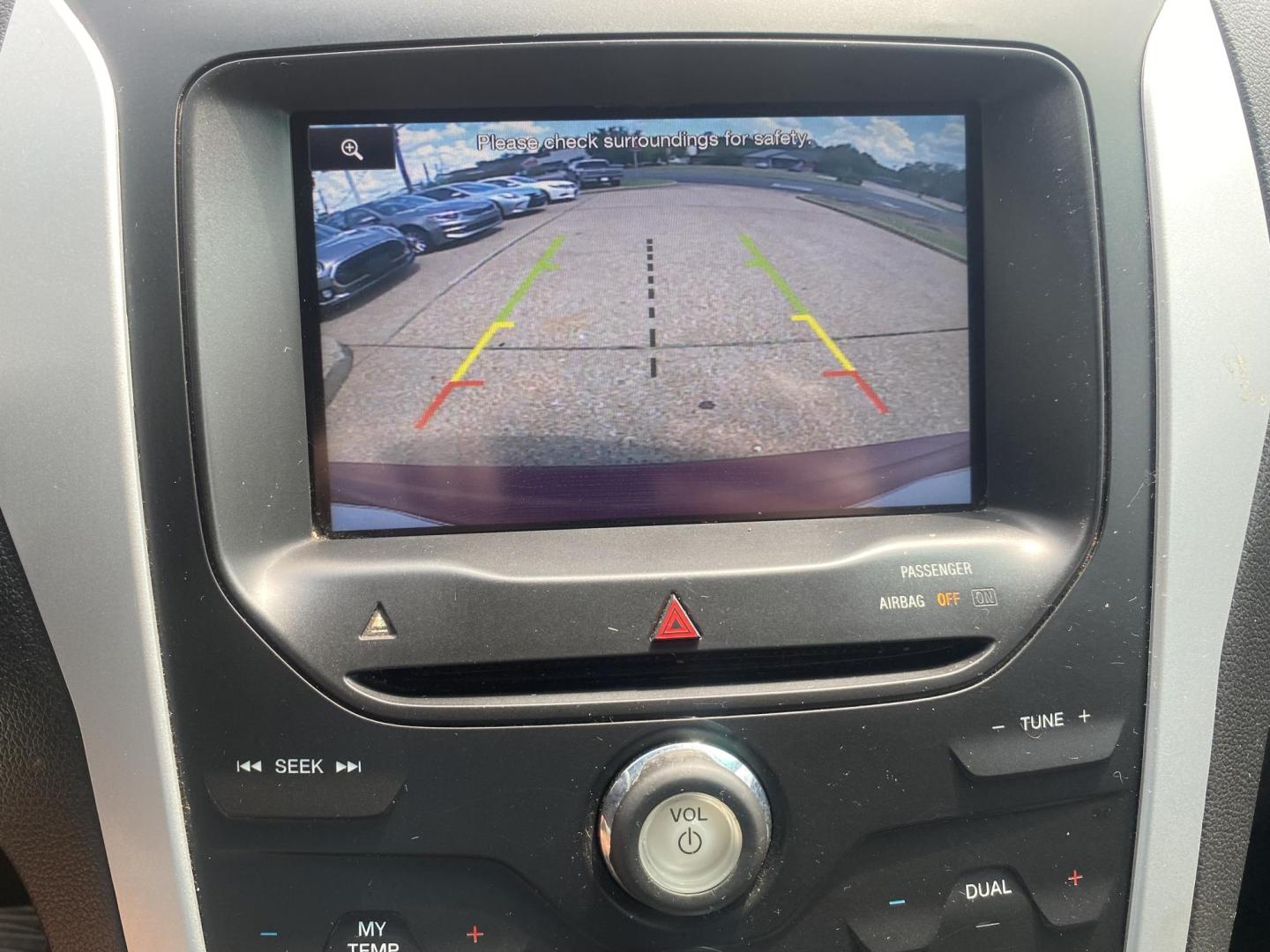 2015 RED FORD EXPLORER XLT (1FM5K7D82FG) , located at 922 W. Beacon St., Philadelphia, MS, 39350, (601) 650-3675, 32.770447, -89.127151 - Photo#17