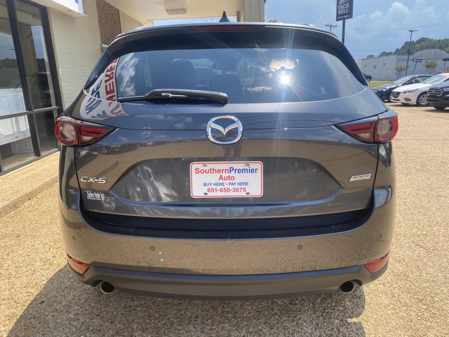 2019 GRAY MAZDA CX-5 GRAND TOURING (JM3KFADM7K1) , located at 922 W. Beacon St., Philadelphia, MS, 39350, (601) 650-3675, 32.770447, -89.127151 - Photo#4