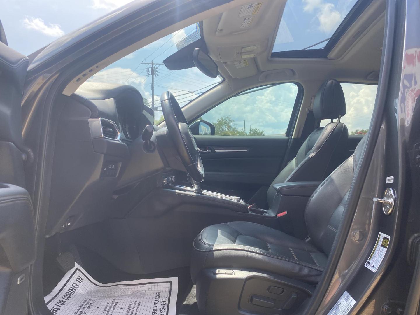 2019 GRAY MAZDA CX-5 GRAND TOURING (JM3KFADM7K1) , located at 922 W. Beacon St., Philadelphia, MS, 39350, (601) 650-3675, 32.770447, -89.127151 - Photo#9