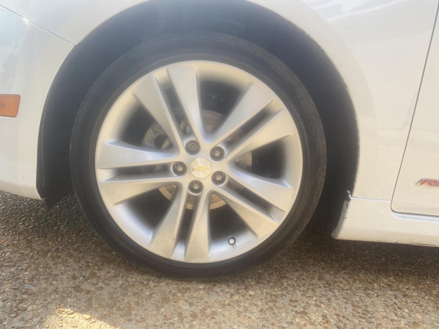 2016 WHITE CHEVROLET CRUZE LIMITED LTZ (1G1PG5SB0G7) , located at 922 W. Beacon St., Philadelphia, MS, 39350, (601) 650-3675, 32.770447, -89.127151 - Photo#7