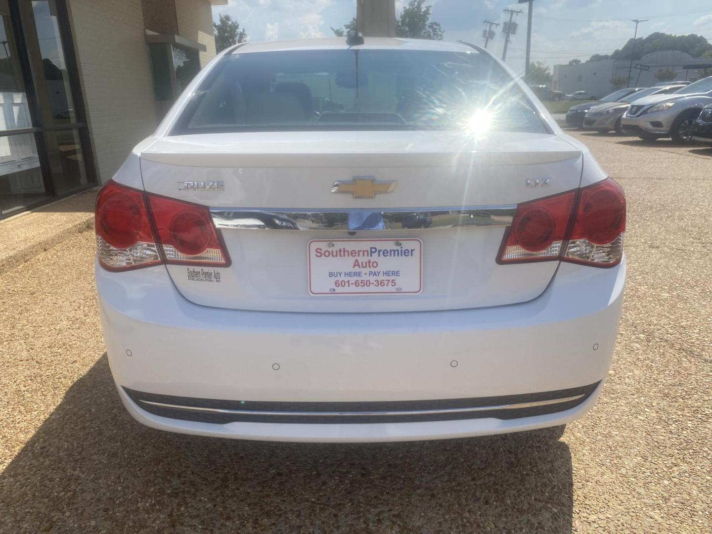 2016 WHITE CHEVROLET CRUZE LIMITED LTZ (1G1PG5SB0G7) , located at 922 W. Beacon St., Philadelphia, MS, 39350, (601) 650-3675, 32.770447, -89.127151 - Photo#4