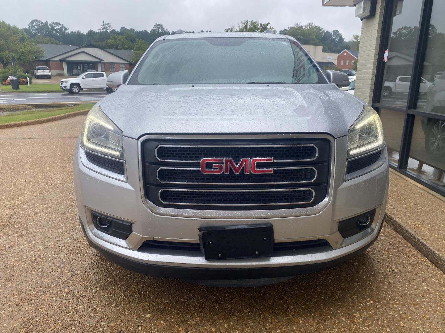 2016 SILVER GMC ACADIA SLT1 (1GKKRRKD7GJ) , located at 922 W. Beacon St., Philadelphia, MS, 39350, (601) 650-3675, 32.770447, -89.127151 - Photo#1