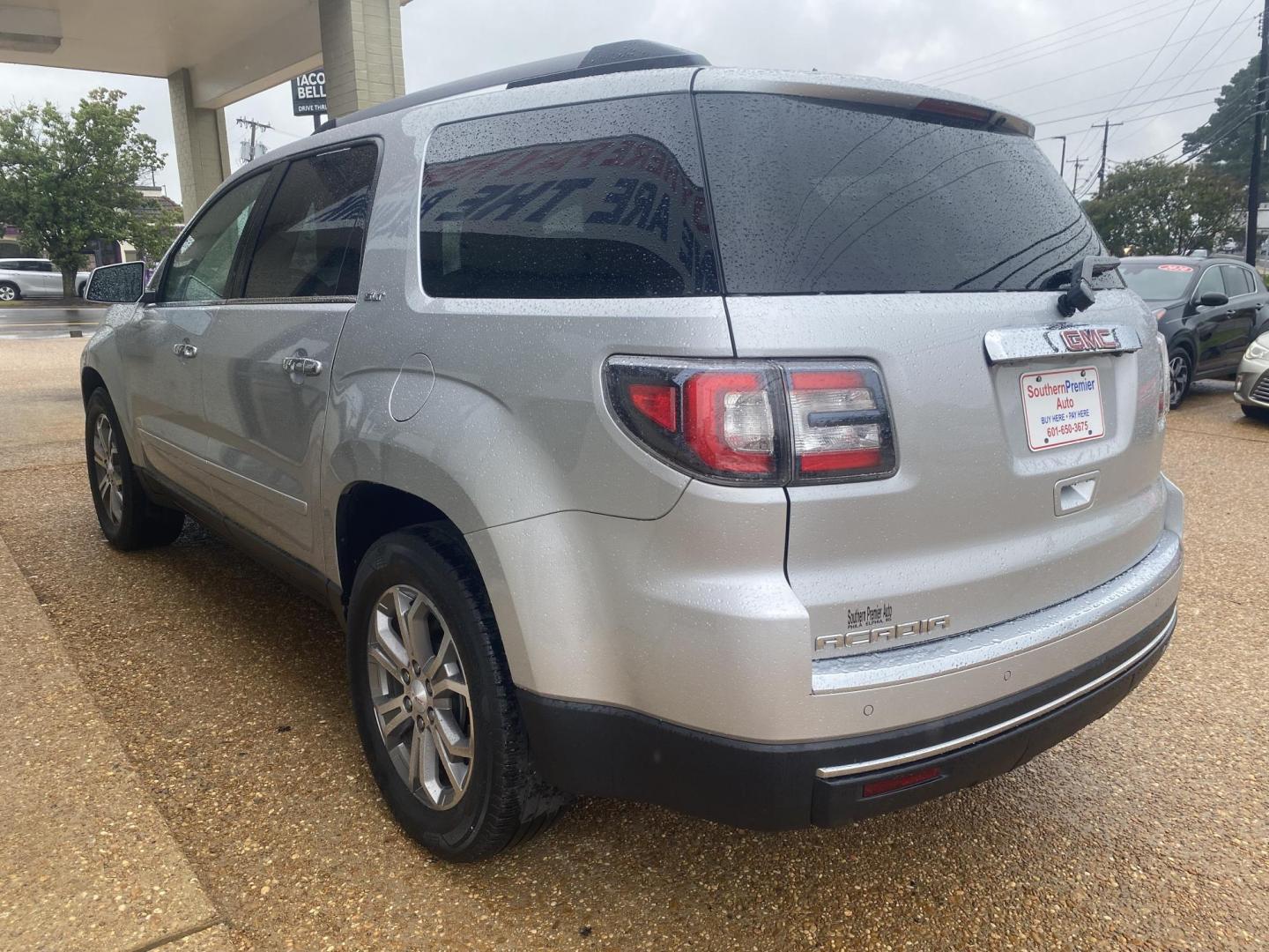 2016 SILVER GMC ACADIA SLT1 (1GKKRRKD7GJ) , located at 922 W. Beacon St., Philadelphia, MS, 39350, (601) 650-3675, 32.770447, -89.127151 - Photo#3