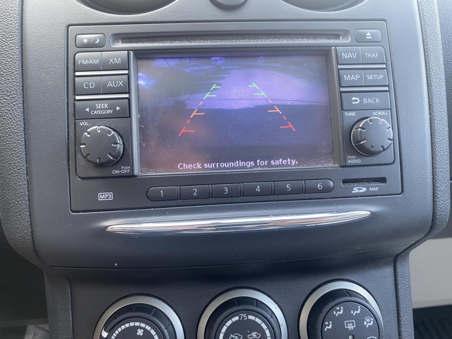 2013 SILVER NISSAN ROGUE SV (JN8AS5MT3DW) , located at 922 W. Beacon St., Philadelphia, MS, 39350, (601) 650-3675, 32.770447, -89.127151 - Photo#18