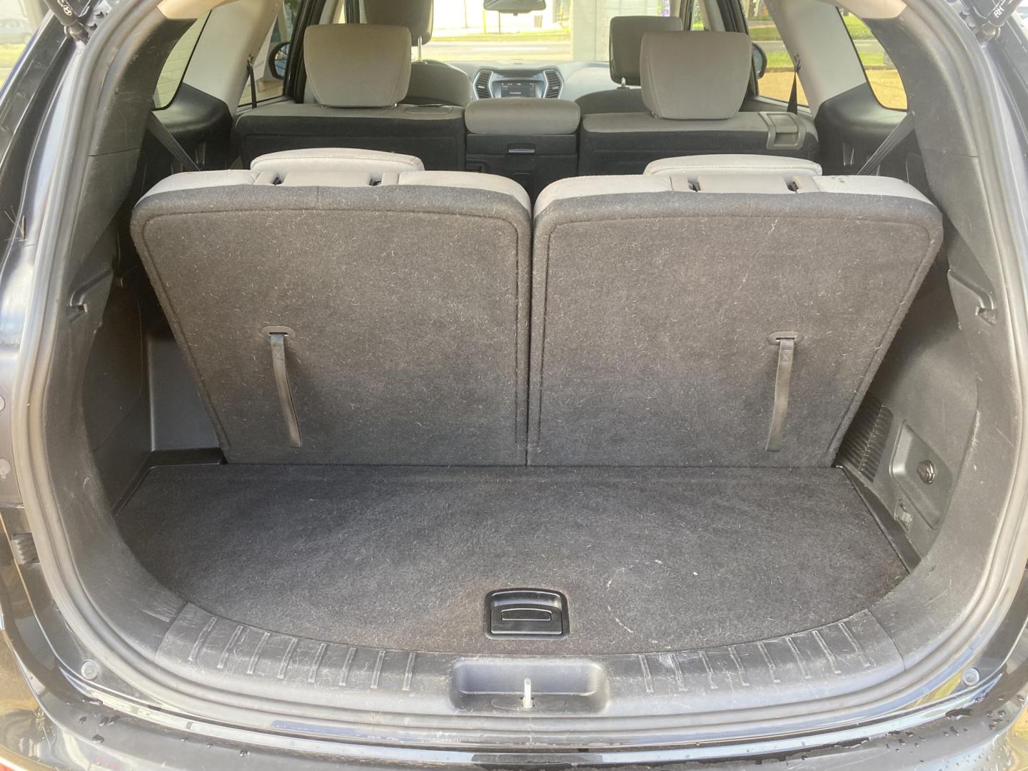 2017 BLACK HYUNDAI SANTA FE XL SE (KM8SM4HF4HU) , located at 922 W. Beacon St., Philadelphia, MS, 39350, (601) 650-3675, 32.770447, -89.127151 - Photo#19