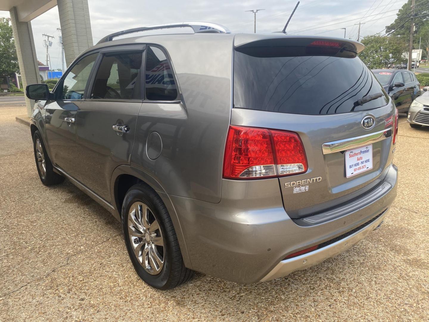 2013 SILVER KIA SORENTO SX (5XYKW4A29DG) , located at 922 W. Beacon St., Philadelphia, MS, 39350, (601) 650-3675, 32.770447, -89.127151 - Photo#3