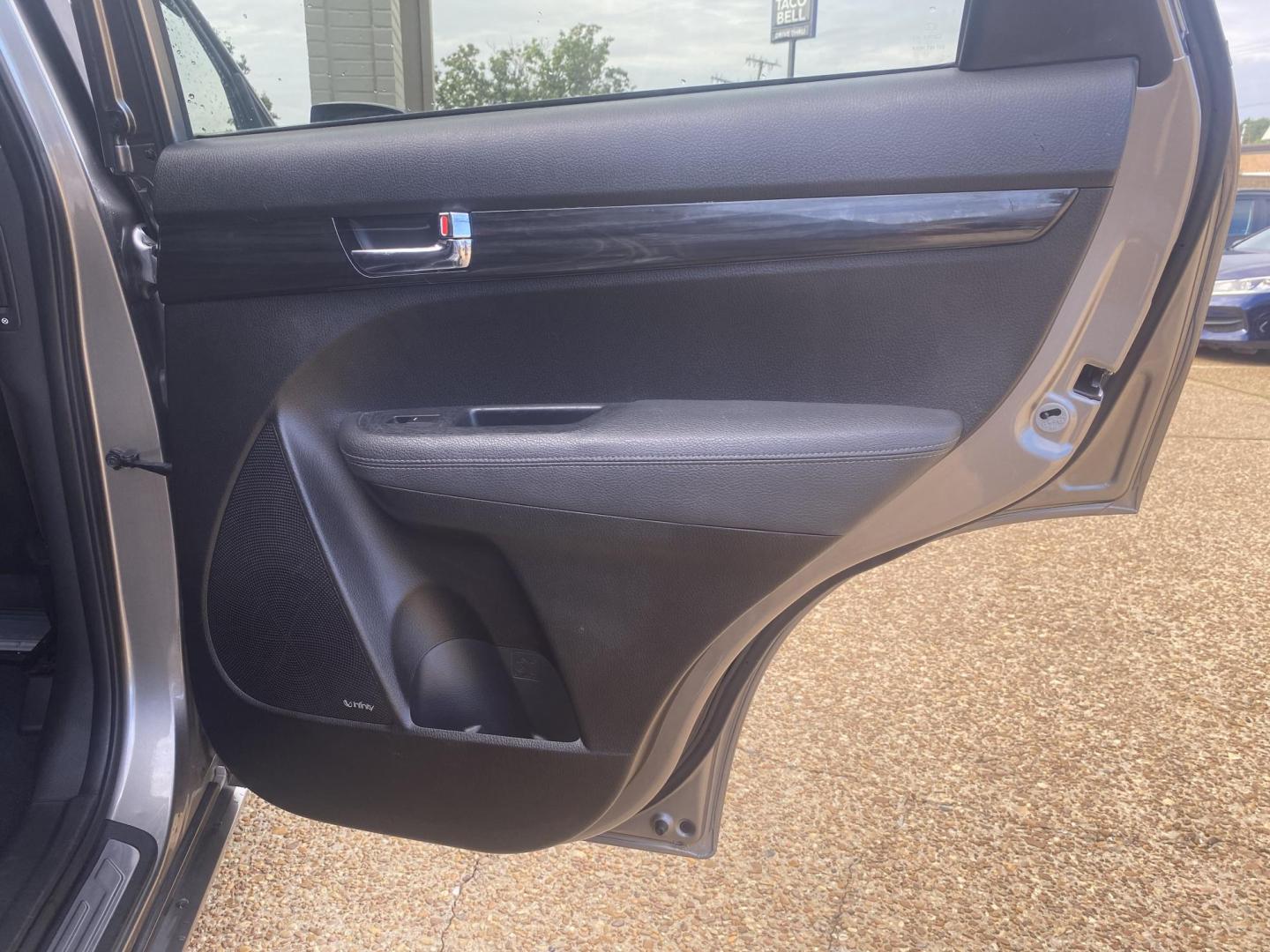 2013 SILVER KIA SORENTO SX (5XYKW4A29DG) , located at 922 W. Beacon St., Philadelphia, MS, 39350, (601) 650-3675, 32.770447, -89.127151 - Photo#15