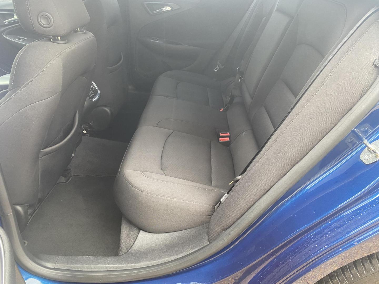 2019 BLUE CHEVROLET MALIBU LT (2FL) (1G1ZD5STXKF) , located at 922 W. Beacon St., Philadelphia, MS, 39350, (601) 650-3675, 32.770447, -89.127151 - Photo#13