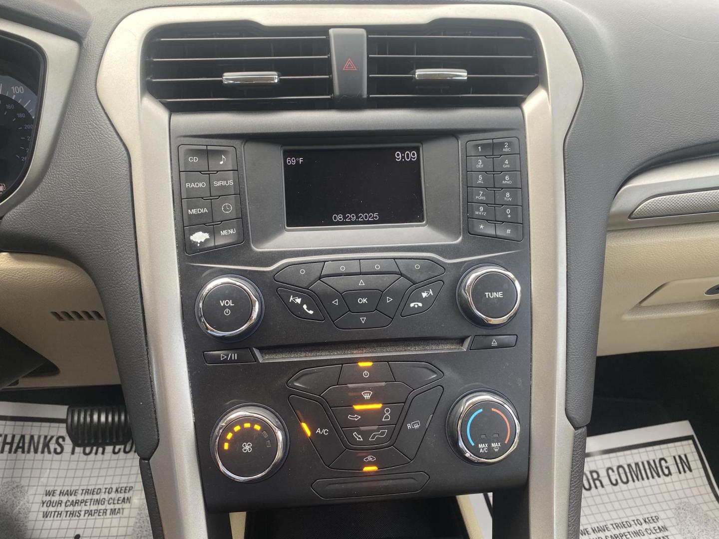 2014 BLUE FORD FUSION SE (1FA6P0H79E5) , located at 922 W. Beacon St., Philadelphia, MS, 39350, (601) 650-3675, 32.770447, -89.127151 - Photo#17