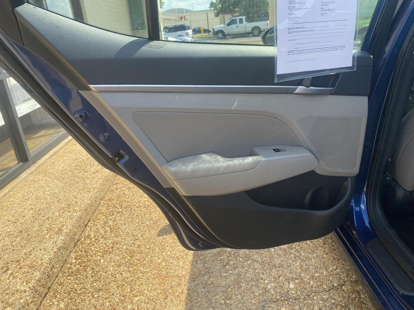 2020 BLUE HYUNDAI ELANTRA LIMITED; SEL (5NPD84LF0LH) , located at 922 W. Beacon St., Philadelphia, MS, 39350, (601) 650-3675, 32.770447, -89.127151 - Photo#12