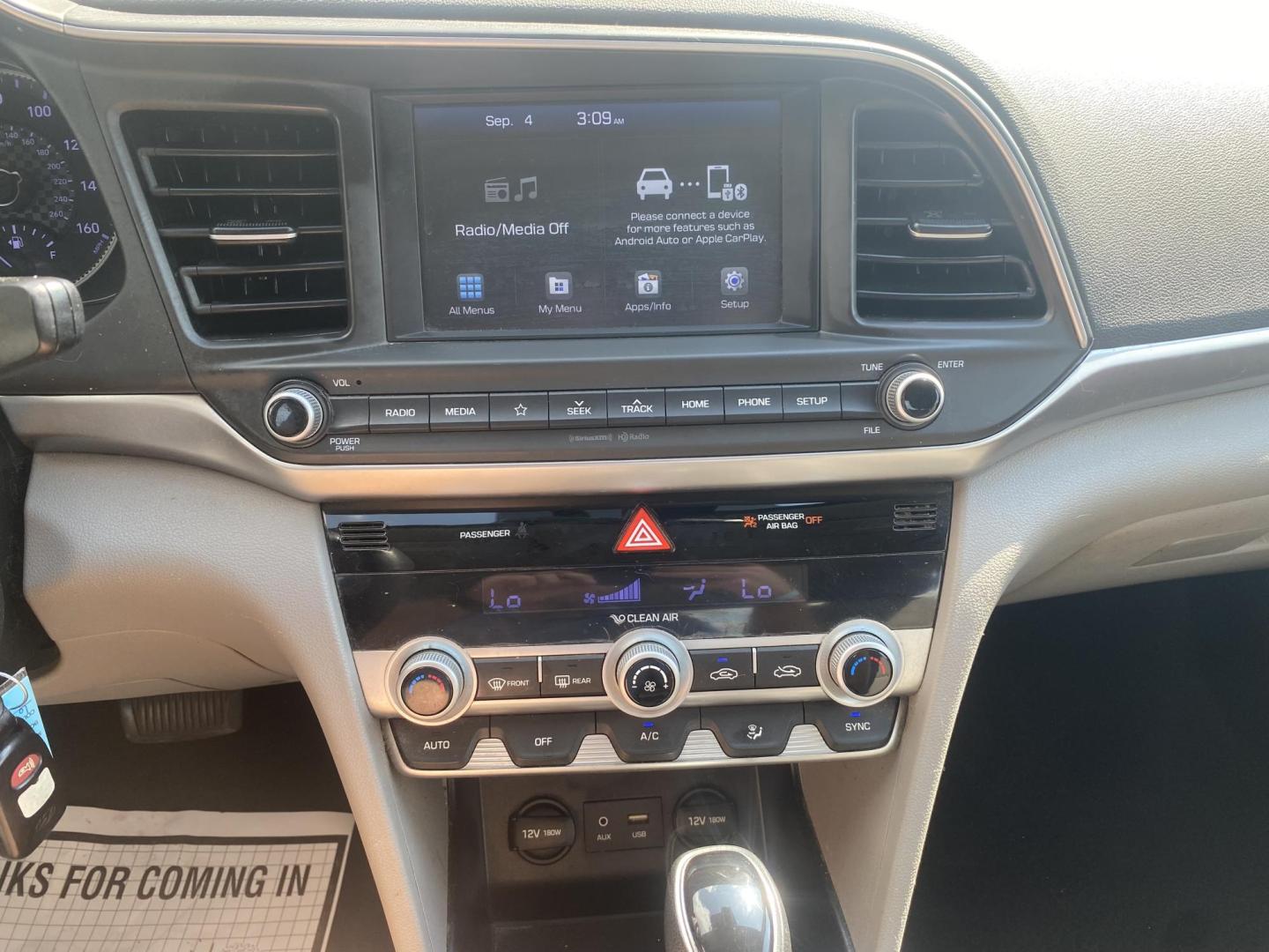 2020 BLUE HYUNDAI ELANTRA LIMITED; SEL (5NPD84LF0LH) , located at 922 W. Beacon St., Philadelphia, MS, 39350, (601) 650-3675, 32.770447, -89.127151 - Photo#17