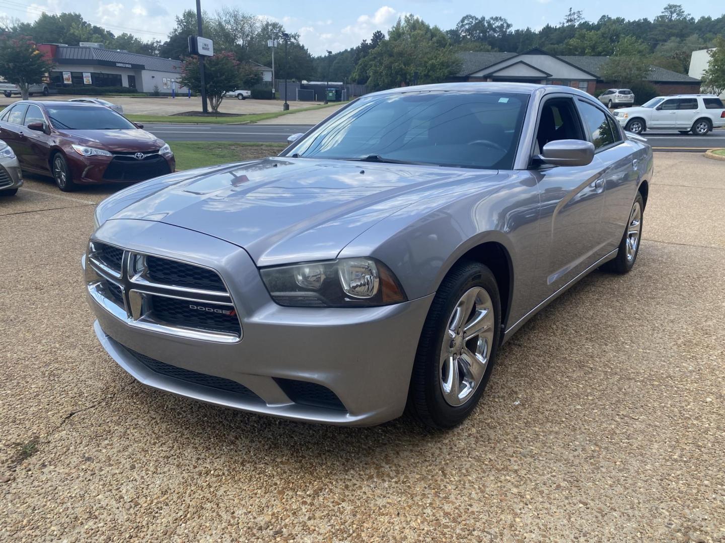 2014 SILVER DODGE CHARGER SE (2C3CDXBG1EH) , located at 922 W. Beacon St., Philadelphia, MS, 39350, (601) 650-3675, 32.770447, -89.127151 - Photo#2
