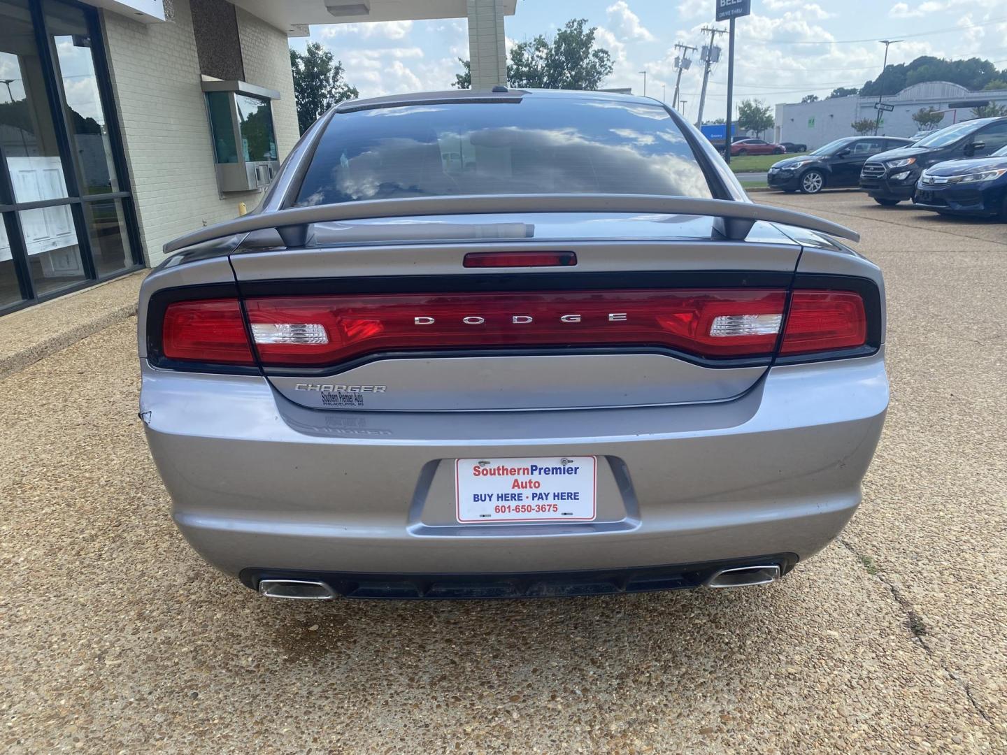 2014 SILVER DODGE CHARGER SE (2C3CDXBG1EH) , located at 922 W. Beacon St., Philadelphia, MS, 39350, (601) 650-3675, 32.770447, -89.127151 - Photo#4