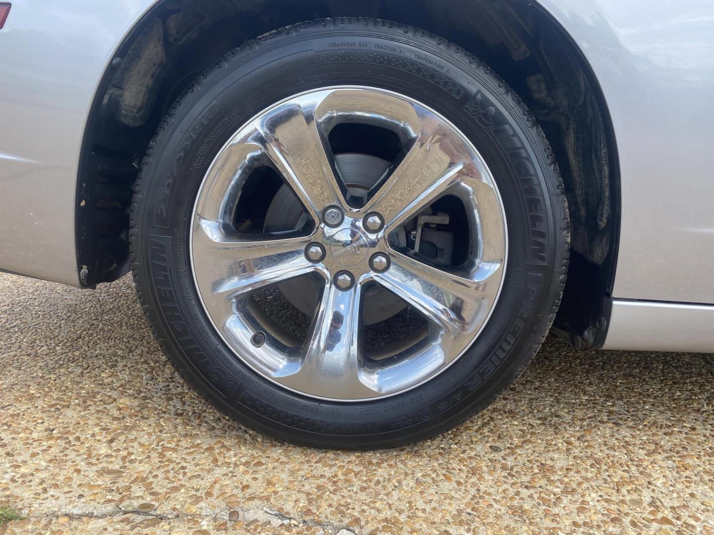 2014 SILVER DODGE CHARGER SE (2C3CDXBG1EH) , located at 922 W. Beacon St., Philadelphia, MS, 39350, (601) 650-3675, 32.770447, -89.127151 - Photo#7