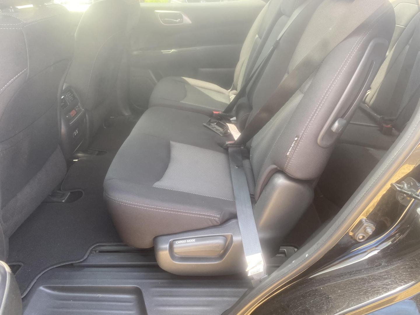 2019 BLACK NISSAN PATHFINDER SV (5N1DR2MMXKC) , located at 922 W. Beacon St., Philadelphia, MS, 39350, (601) 650-3675, 32.770447, -89.127151 - Photo#13