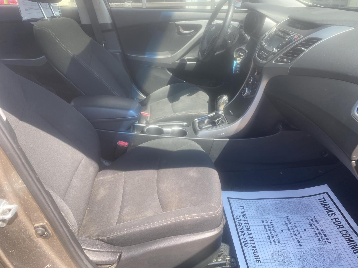 2015 TAN HYUNDAI ELANTRA SE (5NPDH4AE0FH) , located at 922 W. Beacon St., Philadelphia, MS, 39350, (601) 650-3675, 32.770447, -89.127151 - Photo#10