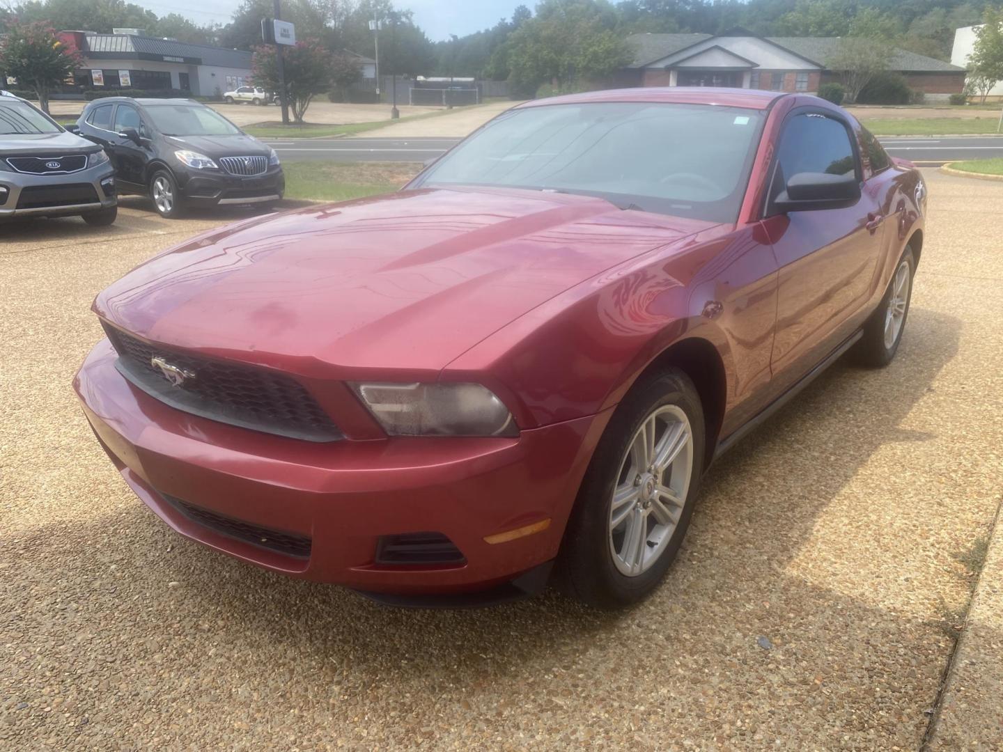 2010 RED FORD MUSTANG BASE (1ZVBP8AN4A5) , located at 922 W. Beacon St., Philadelphia, MS, 39350, (601) 650-3675, 32.770447, -89.127151 - Photo#2