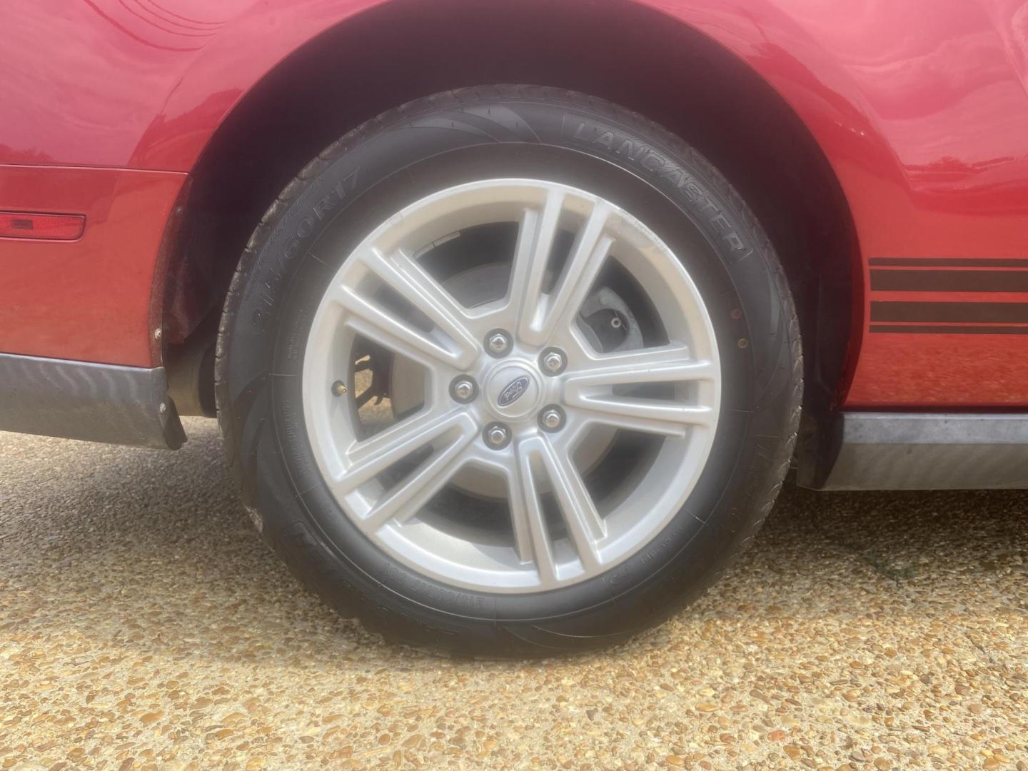 2010 RED FORD MUSTANG BASE (1ZVBP8AN4A5) , located at 922 W. Beacon St., Philadelphia, MS, 39350, (601) 650-3675, 32.770447, -89.127151 - Photo#7