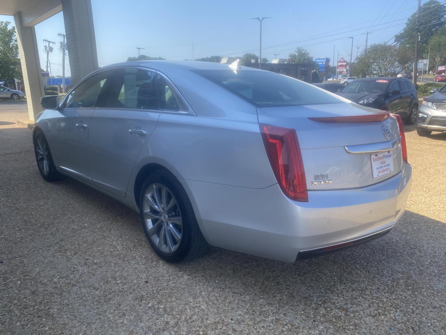 2013 SILVER CADILLAC XTS BASE (2G61N5S31D9) , located at 922 W. Beacon St., Philadelphia, MS, 39350, (601) 650-3675, 32.770447, -89.127151 - Photo#3