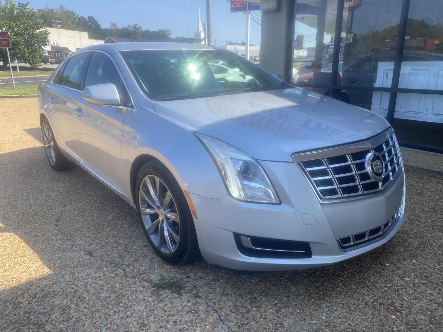 2013 SILVER CADILLAC XTS BASE (2G61N5S31D9) , located at 922 W. Beacon St., Philadelphia, MS, 39350, (601) 650-3675, 32.770447, -89.127151 - Photo#0