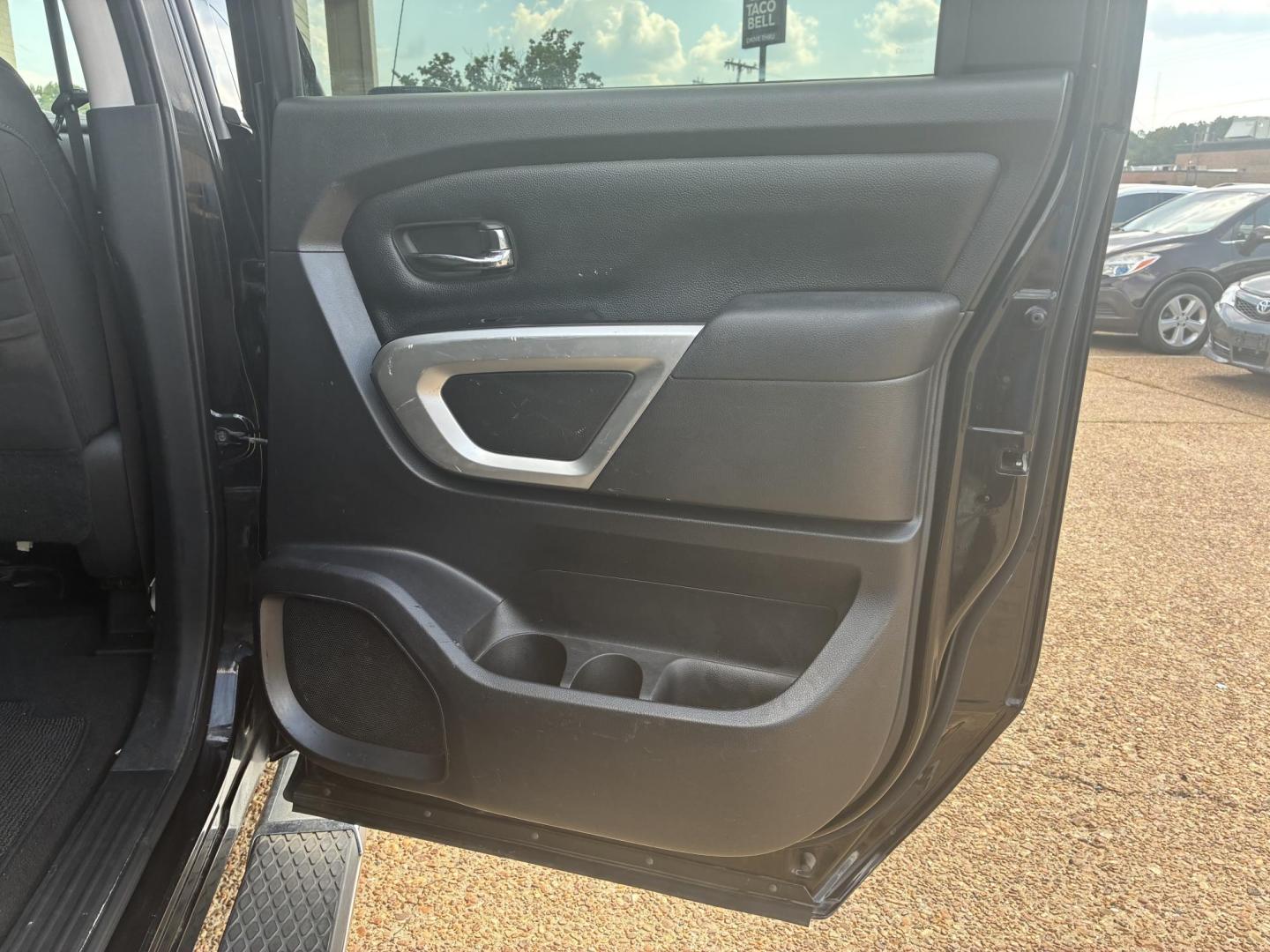 2017 BLACK NISSAN TITAN SV (1N6AA1E65HN) , located at 922 W. Beacon St., Philadelphia, MS, 39350, (601) 650-3675, 32.770447, -89.127151 - Photo#15