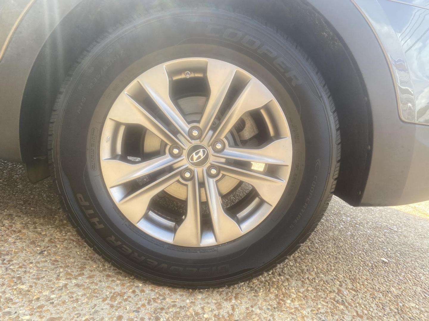 2013 BROWN HYUNDAI SANTA FE SPORT (5XYZU3LB3DG) , located at 922 W. Beacon St., Philadelphia, MS, 39350, (601) 650-3675, 32.770447, -89.127151 - Photo#7