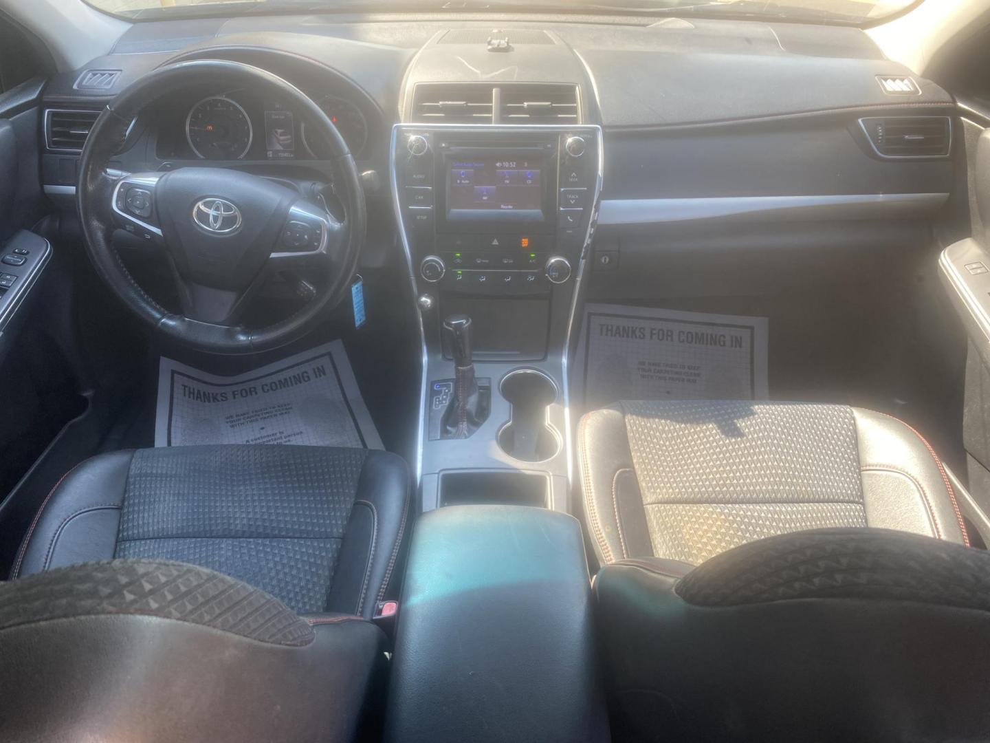 2015 GRAY TOYOTA CAMRY SE (4T1BF1FK3FU) , located at 922 W. Beacon St., Philadelphia, MS, 39350, (601) 650-3675, 32.770447, -89.127151 - Photo#16