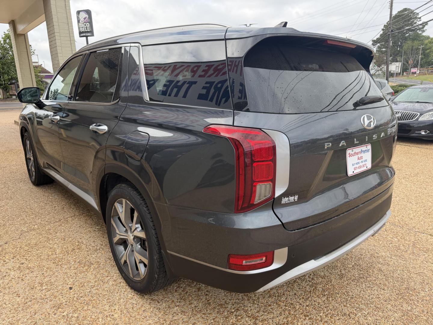 2020 GRAY HYUNDAI PALISADE SEL W/PREMI (KM8R4DHE6LU) , located at 922 W. Beacon St., Philadelphia, MS, 39350, (601) 650-3675, 32.770447, -89.127151 - Photo#3