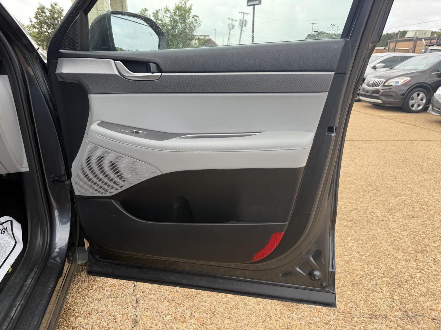 2020 GRAY HYUNDAI PALISADE SEL W/PREMI (KM8R4DHE6LU) , located at 922 W. Beacon St., Philadelphia, MS, 39350, (601) 650-3675, 32.770447, -89.127151 - Photo#11