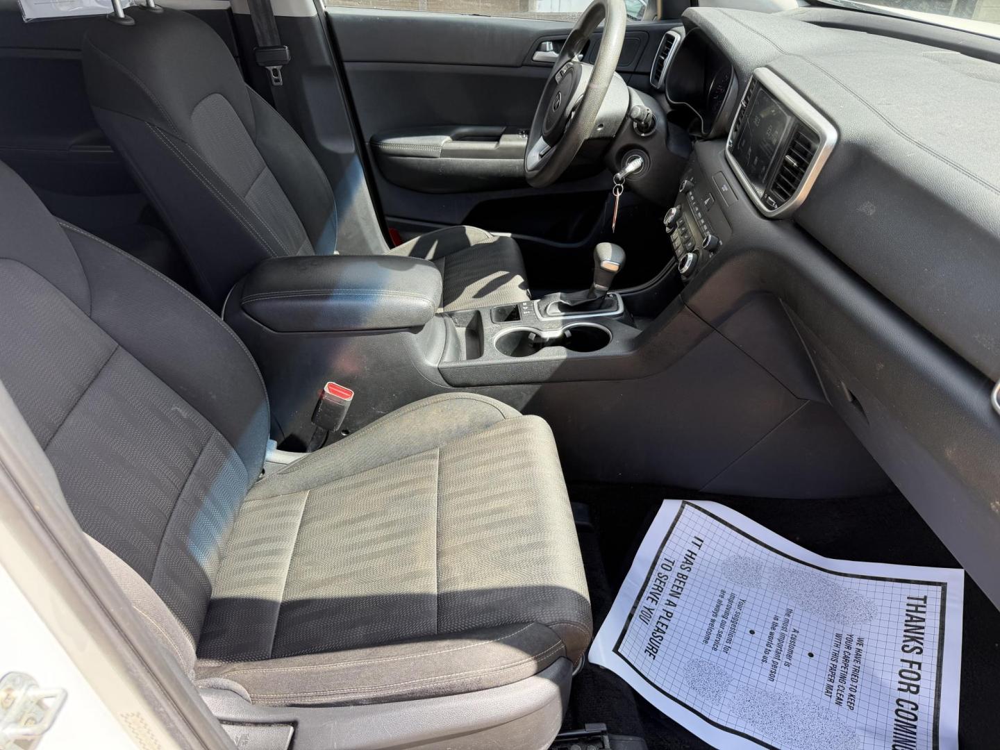 2021 WHITE KIA SPORTAGE LX (KNDPMCAC0M7) , located at 922 W. Beacon St., Philadelphia, MS, 39350, (601) 650-3675, 32.770447, -89.127151 - Photo#10