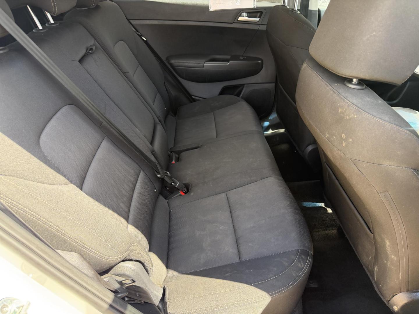 2021 WHITE KIA SPORTAGE LX (KNDPMCAC0M7) , located at 922 W. Beacon St., Philadelphia, MS, 39350, (601) 650-3675, 32.770447, -89.127151 - Photo#14