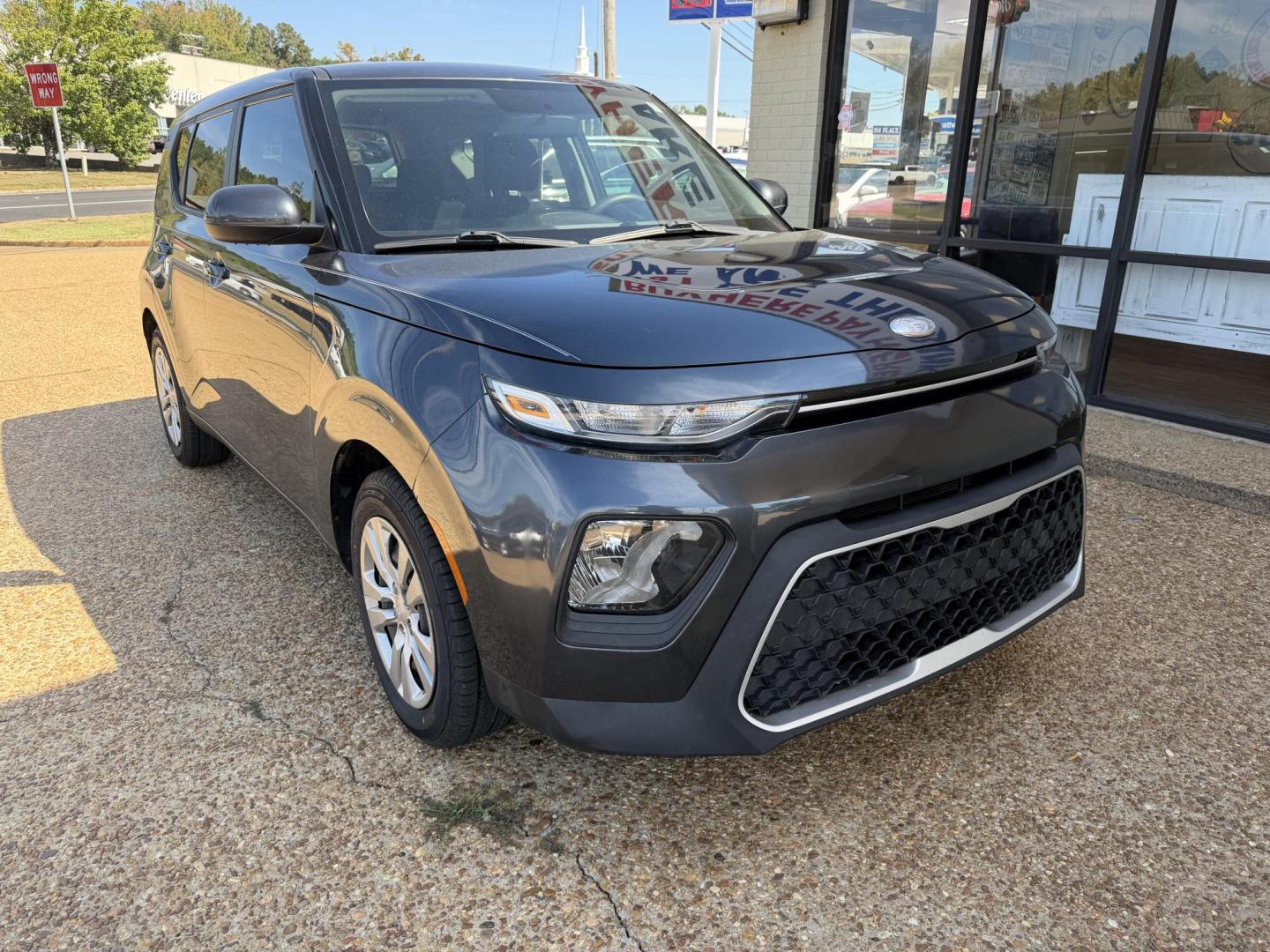 2020 GRAY KIA SOUL LX (KNDJ23AU3L7) , located at 922 W. Beacon St., Philadelphia, MS, 39350, (601) 650-3675, 32.770447, -89.127151 - Photo#0