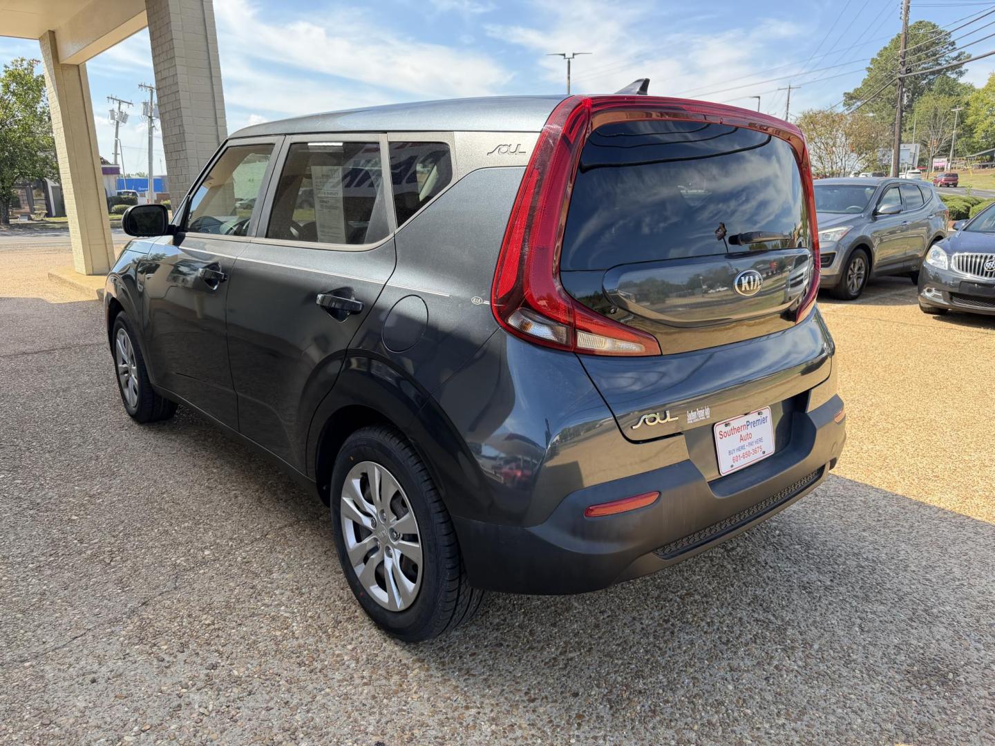 2020 GRAY KIA SOUL LX (KNDJ23AU3L7) , located at 922 W. Beacon St., Philadelphia, MS, 39350, (601) 650-3675, 32.770447, -89.127151 - Photo#3